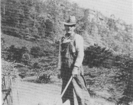 allisonjim.jpg
Worked at camp Red Rock, shown here in the 1940s chopping wood.

