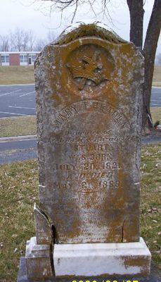 elizcem6.jpg
This is the grave marker for Mary T. Headen, born July 20, 1821, and died May 2, 1888.  Note the crack in the base of the stone.  The building in the background is the Saltville Elementary School.  Photo by Jeff Weaver winter 2003.
