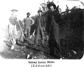 hicks8.jpg
Sidney James Hicks is 3rd from left.  Courtesy of Thom Houk.
