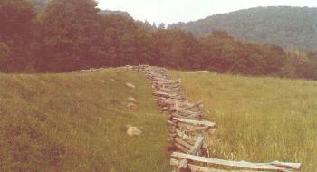 hofence.jpg
This photograph was taken near Haw Orchard Baptist Church by Jeff Weaver in the late 1970s.
