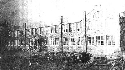 lansingschool.jpg
This photo was taken in the late 1930s or early 1940s.  Courtesy of Bette Nelson
