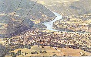 narrowsofnewriver.jpg
This aerial photograph was made in the 1950s.

