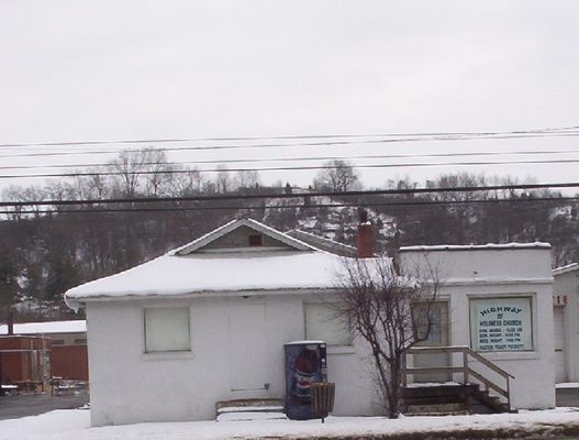 000_0017.jpg
Located on Lee Highway, (US 11) in Chilhowie, Virginia.  Photo by Jeff Weaver, February 2006.
