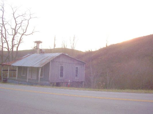 100_1894.jpg
This house is actually a duplex, and housed workers at Fields Woolen Mill at Mouth of Wilson.  Photo November 29, 2006 by Jeff Weaver.
