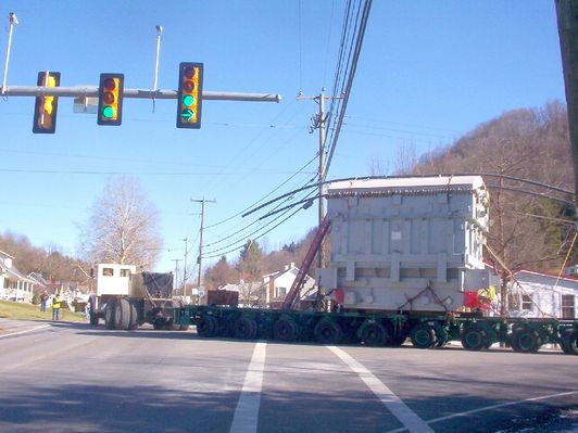 100_1922.jpg
Another December 8, 2006 shot of AEP moving a massive transformer through the streets of Saltville.
