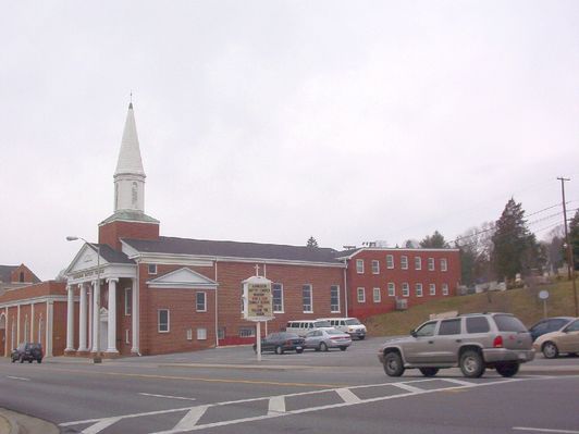 Abingdon - First Baptist Church
Photo January 12, 2007 by Jeff Weaver.
