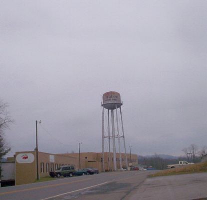 Sparta - Dr. Grabow Pipe Factory Watertower
The Dr. Grabow Pipe factory has moved across the road from this old facility.  Photo March 2007 by Jeff Weaver. 
