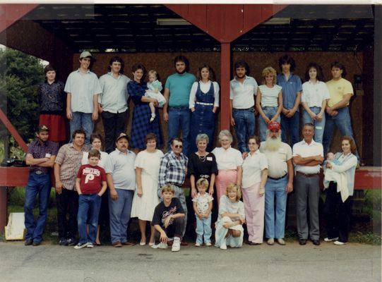 915.jpg
Taken ca. 1990, this is the Wilburn Weaver family.  Taken at the Helton Community Center, Ashe County, NC.
