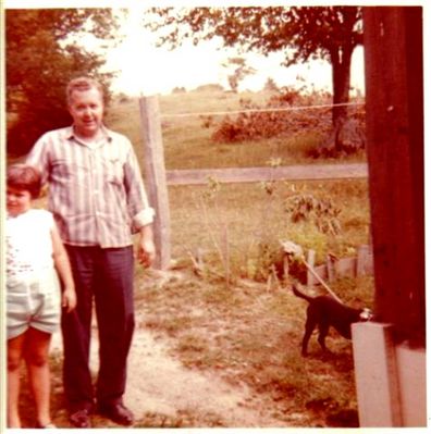 Perkins, Blair and Shannon
Here is Blair Perkins and his daughter Shannon.  Perhaps they are still living.  Courtesy of Cathy Bell  [email]cjbell47@goldenwest.net[/email]

