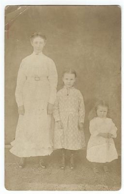 Cessie,Stella_HettieBlevins001.jpg
This is my grandmother Cessie Magdalene Blevins (b. 1901) and her little sisters Stella Mae (b.1906) and Hettie (b.1911) Their parents were Roby Curtis Blevins and Harriet "Hettie" Shatley.   Cessie married John Pendergrass-Barker and moved to McDowell Co. West Virginia. Stella married Edgar William Barker and Hettie married Thomas Brooks.  All of Ashe Co. NC.  Courtesy of Cheryl Ruzyla [email]m.ruzyla@bresnan.net[/email]

 
