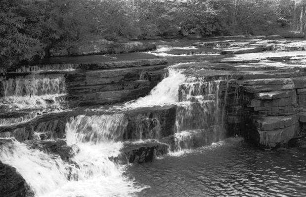 Dismal Falls
Another view of Dismal Falls by David Arnold taken in 1984.  [email]david.arnold@adelphia.net[/email]
