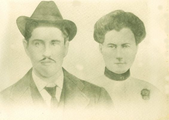 JohnD.Hash&CoraAlbertaDavis.jpg
John D. Hash was the son of John Hawkins Hash and Elizabeth Hawks at Grassy Creek, Ashe County, NC.  Bertie was born in Grayson County in 1884 to J. Monroe Davis and Mary Mase/Maze, both also of the general area of Grayson/Ashe. Bertie died in 1932. They lived most of their adult lives in Tazewell County, VA.  Courtesy of Chrissie Anderson Peters.  [email]climbingthehashfamilytree@gmail.com[/email]

