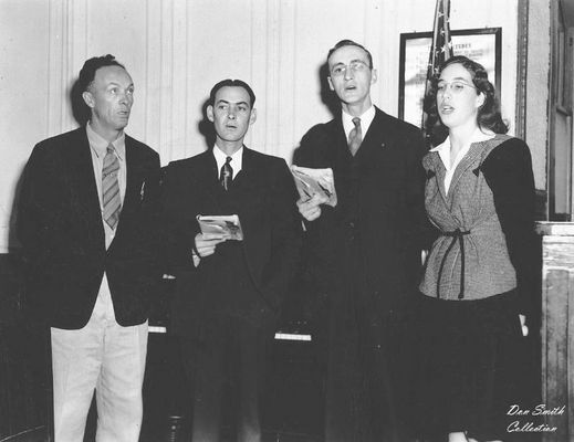 MAINSTREETCHURCHGROUP2.jpg
FROM LEFT...LAWRENCE SMITH / CLAUDE SMITH / JACK CATRON / MARY SUE SMITH.  This photo was made in 1945.  Courtesy of Don Smith [email]dsmith1043@comcast.net[/email]
 
