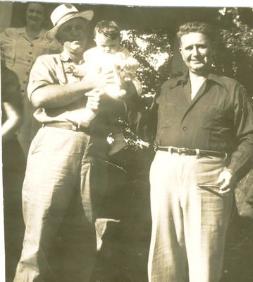 Mary Etta, Fulton and Orville Reeves.jpg
Mary Etta, Marshall Fulton, and Orville William Reeves circa 1955, Nathans Creek.  Courtesy of Carole Eastridge Waters.


