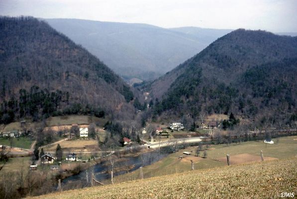 NHOLSTON799.jpg
This photo was taken in March 1967 by Don Smith [email]dsmith1043@comcast.net[/email]
