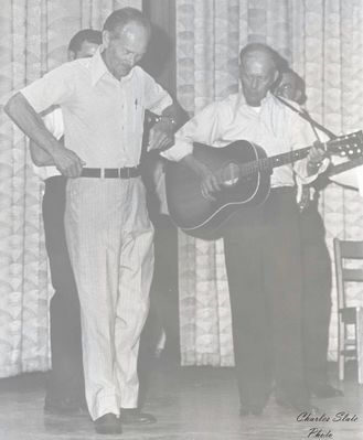 Saltville - Local Musicians
PETE FRYE, LEFT AND L. W. FRYE  
 
REAR, OSSIE ROBERTS, LEFT AND ED DELP
 
HOBART SMITH MUSIC FESTIVAL SHOW  /  R. B. WORTHY HIGH SCHOOL  /  JULY 1972
 
CHARLES SLATE PHOTO.  Courtesy of Don Smith [email]dsmith1043@comcast.net[/email]
