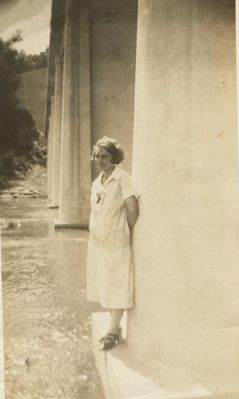 Pauline Eastridge.jpg
Dora Pauline Reeves 1905-1997, Nathans Creek.  Courtesy of Carole Eastridge Waters.
