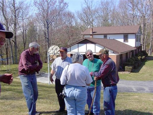 Rick Lindammod, Shirley Kurtz, Ginger Ballard, Ralph Winesette
April 7, 2006, photo by Carol Lindamood.  Photo of a group of people investigating reported Revolutionary War graves on Fisher's Gap Road.  Left to right Charlie ________, Rick Lindamood, Shirley Kurtz (back to the camera), Ginger Ballard, and Ralph Winesette.
