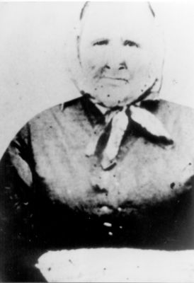 Phipps, Sarah Scott
Picture sent to me by K. PRITCHARD !!!!!!!!!!

Sarah Scott Phipps, 
born 1789
died 1891 Boone County Iowa
wife of William Phipps, mother of Wilburn Phipps  Courtesy of Louise Vanover [email]Eowlvvv@wmconnect.com[/email]
