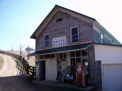 Spring Valley - Historical Store
Courtesy of David Arnold [email]davod-arnold@comcast.net[/email]

