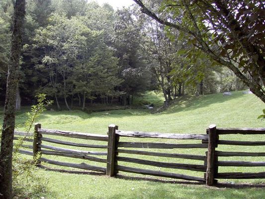 ViewfromGWPark_shouse.jpg
Courtesy of Carol Lindamood [email]circuitrider@tcia.net[/email]
