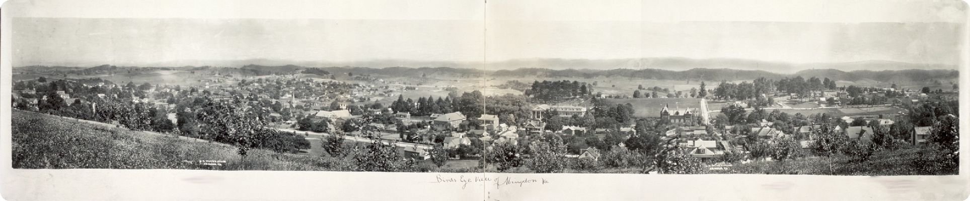 abngdonpanorama.jpg
Panorama of Abingdon taken in 1915.
