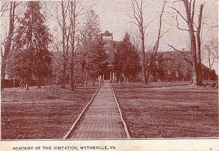 academyofthevisitation1906.jpg
This 1906 postcard shows the Roman Catholic school in Wytheville.
