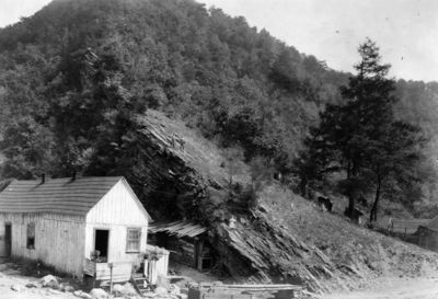 Allison Gap - Price Mountain
Ridge making ledge of Price Mountain, probably to of Chemung strata, Allison Gap.  No date, but circa 1910,  Image from the U.S.Geological Survey.
