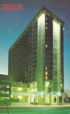 arlingtonramada
This is from a 1960/70 postcard.  The view from the top of this hotel is amazing.

