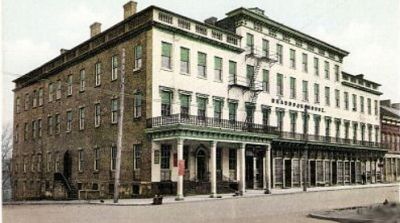 braddockhouse
From a circa 1950 postcard.
