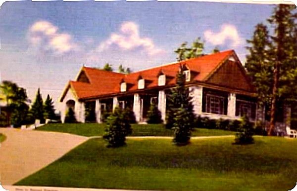 Blowing Rock - Country Club
From a 1940s post card.

