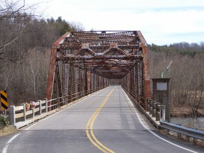 Fries - Carrico Memorial Bridge
Carrico Memorial Bridge on State Rd.94, Fries P.O. Grayson Co.VA.
Photo by David Arnold
