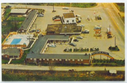 chilhowiemotel.jpg
This is an aerial shot of the Rainbow Autel in Chilhowie.  This appears to be a 1950s era view.
