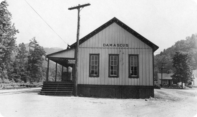 damascusstation1948.jpg
This is an image made in June 1948.
