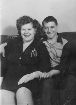 Eller, Horton and wife
From the J. C. Blevins Collection.
