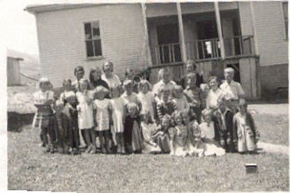 fergusonchapelschool.jpg
Ferguson  Chapel School, Lebanon, VA.  About late 30's, or early 40's.  A 2-room school,-- at one time, with 7 grades.  Later with 5-grades.

