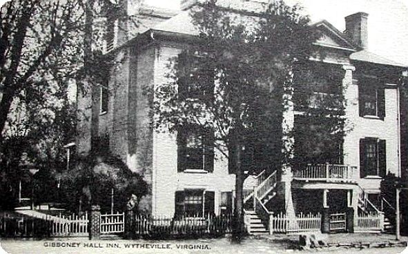 gibboneyhallinn.jpg
This is from an early 1940s postcard.
