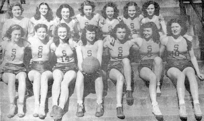 Saltville - 1945-1946 Girls Basketball Team
1945-46 SALTVILLE HIGH SCHOOL GIRLS BASKETBALL TEAM
 
TOP ROW - L- R-  EDNA WALTERS, COACH,   MAIDDIE FRYE,   VIVIAN LEVINE,   RUTH CHEEKS,   BETTY SUE CHAPMAN,   MARY ELLEN ORR,   PEGGY SMITH
 
BOTTOM ROW - BILLIE CAMPBELL,   VIRGINIA DEBORD,   MARY FRYE,   ERNESTINE ROBERTS,   PEGGY WARREN,   JEAN WEBB,   LUCILLE CREGGER 

MATHIESON EMPLOYEES NEWS, MAY 1946, CHARLIE JONES PHOTO.  Courtesy if Don Smith [email]dsmith1043@comcast.net[/email]
