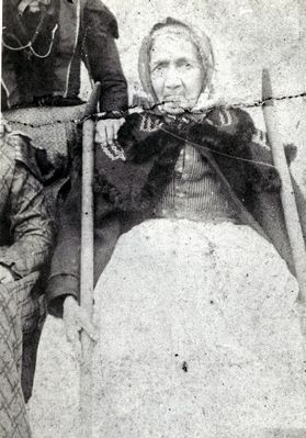 hammrv.jpg
Rebecca Vanover Hamm (9/30/1811-1/26/1903) Wife of Larkin Hamm.  Photo courtesy of Mary Ann Talbott.


