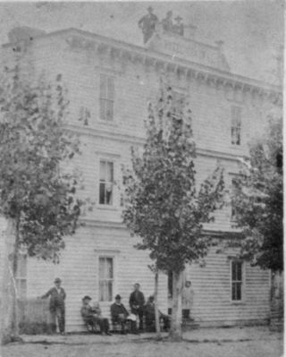 hotelcentral.jpg
Hotel Central in Indpendence, Virginia, ca. 1900.
