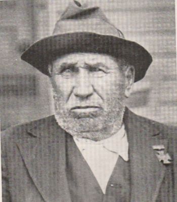 leecalvin.jpg
Resident of Saltville, Virginia, though born in Strawberry Plains, Tennessee.  From the 1922 [i]Alkalite[/i]

