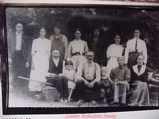 Richardson, Leander and Catherine
Leander and Catherine Richardson and family. Do you know any of the other people in this photo?
Courtesy of Mary Blevins [email]mcblevins@hotmail.com[/email]


