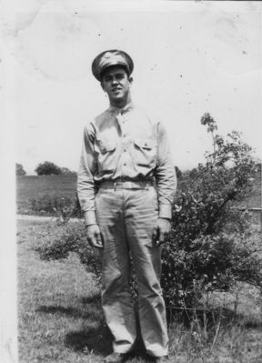 lester21.jpg
Photo ca. 1943.
