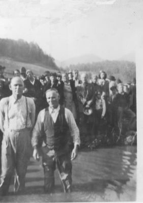 lester33.jpg
This late 1930s photo shows Floyd Kestner (right) and Ralph Noonkester (left) in Cedar Branch after baptizing several candidates.
