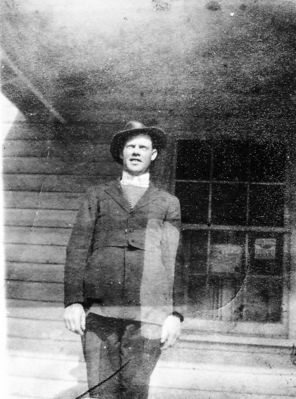 lester37.jpg
Resided near Glade Spring, VA.

