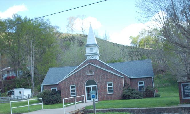 mabelbaptist.jpg
Photo April 28, 2006 by Jeff Weaver.
