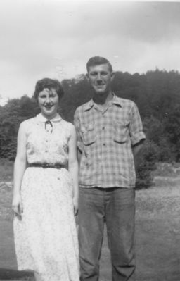 Weaver, Mae and Clayborn
Cihildren of Arthur F. and Fannie Blevins Weaver, this 1954 photo was taken by their brother Clarence.
