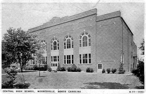 mooresvillehs.jpg
This is from a mid-20th century postcard.
