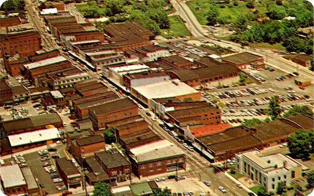 Mount Airy - Aerial View
This aerial view of Mount Airy, North Carolina dates from 1968.
