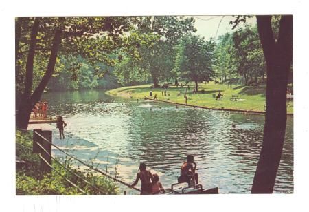 narrowspark1950s.jpg
This is from a 1950s postcard.
